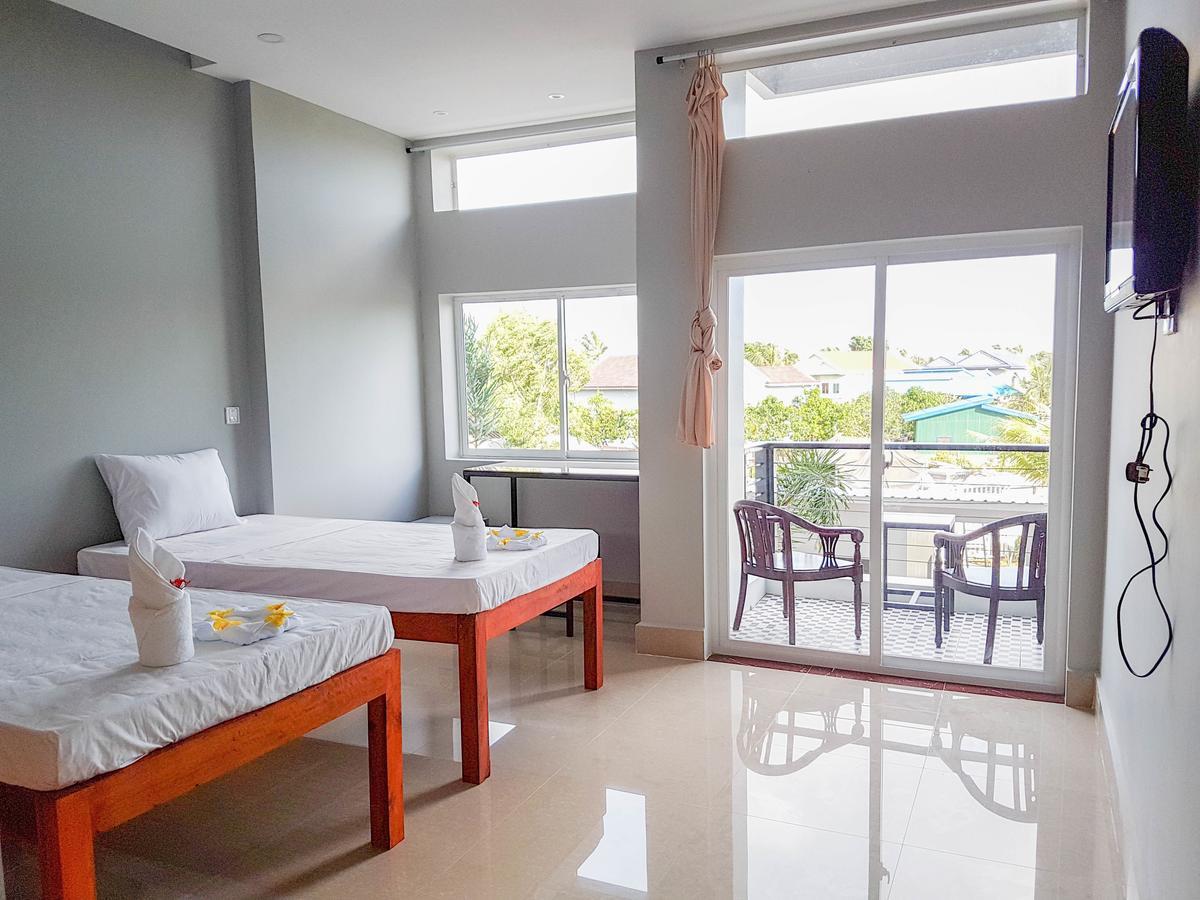 Two Moons Resort Кампот Екстериор снимка