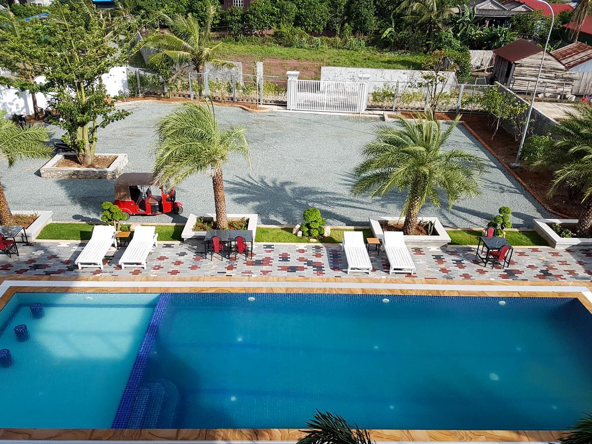 Two Moons Resort Кампот Екстериор снимка